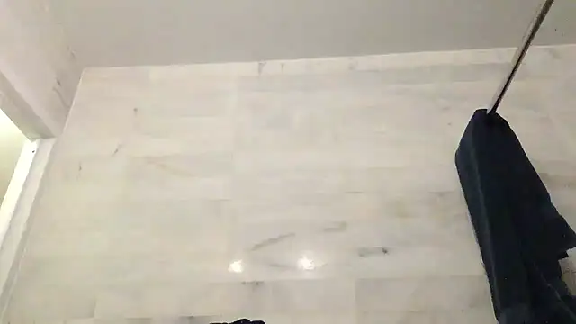 Snapshot of theblacklordmaster chatting on 10/21/25, 12:06 theblacklordmaster online show from 10/21/25, 12:06