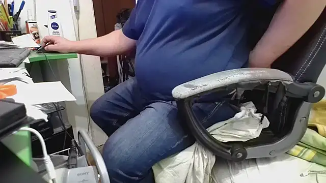 tipko123 online show from 10/02/25, 01:51