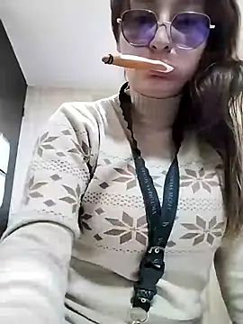 Snapshot of ERIS666 chatting on 03/19/25, 01:07 ERIS666 online show from 03/19/25, 01:07