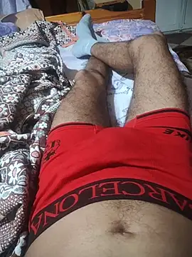 Snapshot of maroodick chatting on 10/30/25, 11:49 maroodick online show from 10/30/25, 11:49