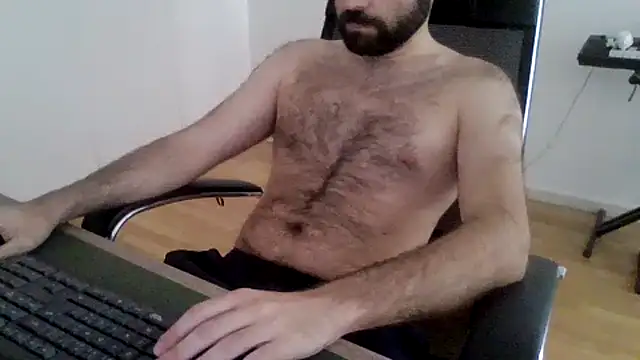 Snapshot of joaodias_97 chatting on 04/27/26, 10:24 joaodias 97 online show from 04/27/26, 10:24