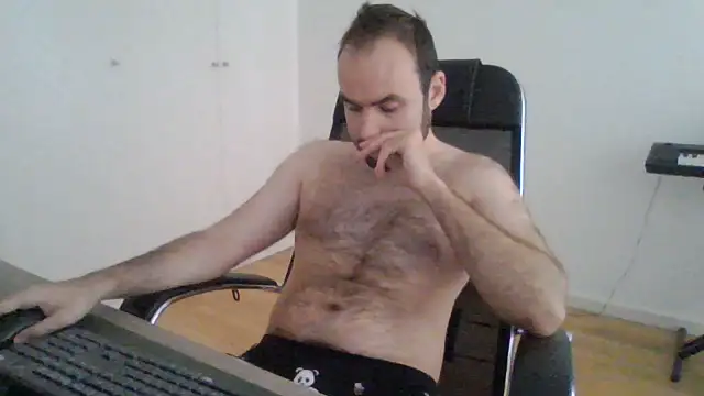 Snapshot of joaodias_97 chatting on 05/25/26, 10:43 joaodias 97 online show from 05/25/26, 10:43