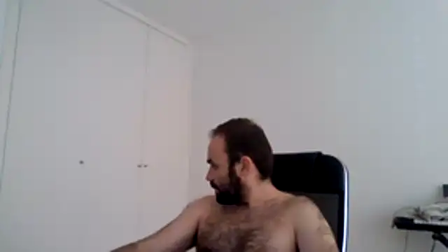 Snapshot of joaodias_97 chatting on 06/05/26, 04:35 joaodias 97 online show from 06/05/26, 04:35