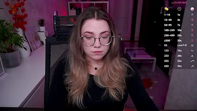 RemyCute online show from 04/30/26, 07:09