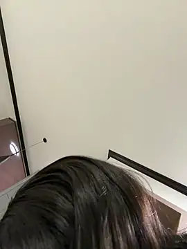 Snapshot of Neelo-Smith chatting on 04/12/26, 08:14 Neelo-Smith online show from 04/12/26, 08:14