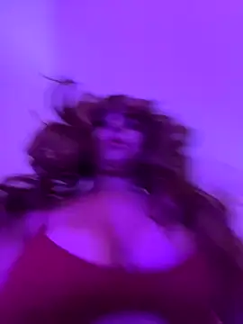 Alicia Ruiz online show from 10/23/25, 08:51