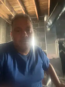 Snapshot of bigzae82 chatting on 01/23/25, 07:07 bigzae82 online show from 01/23/25, 07:07