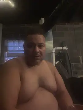 Snapshot of bigzae82 chatting on 01/24/25, 12:10 bigzae82 online show from 01/24/25, 12:10