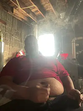 Snapshot of bigzae82 chatting on 03/14/25, 01:57 bigzae82 online show from 03/14/25, 01:57