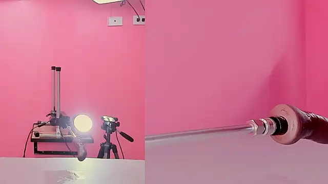 Snapshot of Aleska_James chatting on 01/23/25, 03:11 Aleska James online show from 01/23/25, 03:11