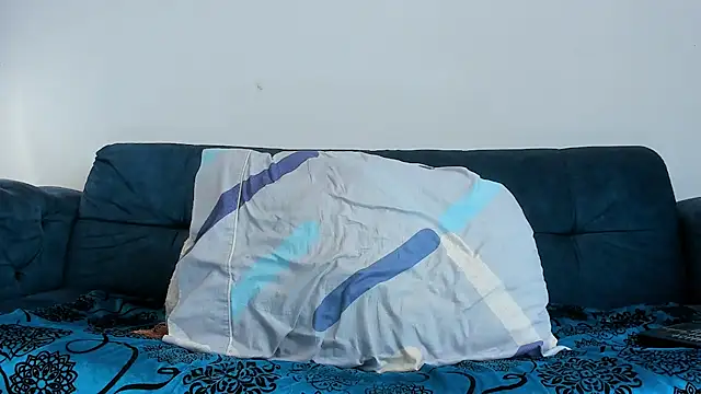 Snapshot of jake_skye chatting on 11/07/25, 04:18 jake skye online show from 11/07/25, 04:18