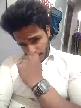 Snapshot of rounakhunk chatting on 02/27/26, 12:05 rounakhunk online show from 02/27/26, 12:05