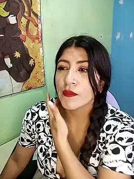 nammy  dirtyhott online show from 02/06/25, 02:04