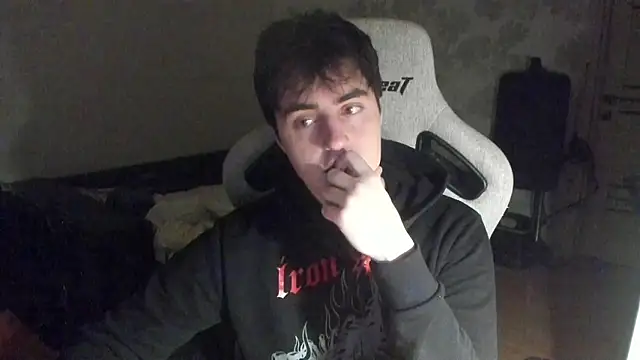 Knuckles17 online show from 02/13/26, 01:45