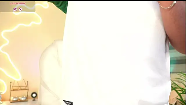 MatiasKorn online show from 10/02/25, 06:53