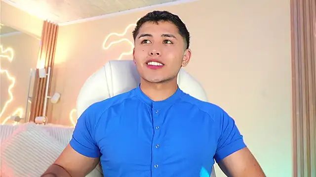 Snapshot of MatiasKorn chatting on 06/10/26, 04:12 MatiasKorn online show from 06/10/26, 04:12