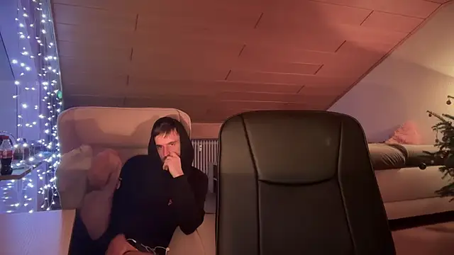 naked psy online show from 01/09/25, 02:11