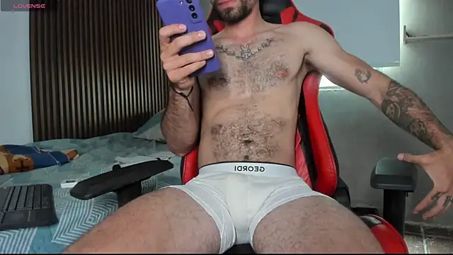 Snapshot of lil_faker420 chatting on 02/12/26, 08:37 lil faker420 online show from 02/12/26, 08:37