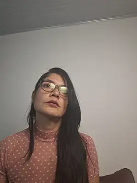 Snapshot of Alicesoul chatting on 06/11/26, 11:36 Alicesoul online show from 06/11/26, 11:36