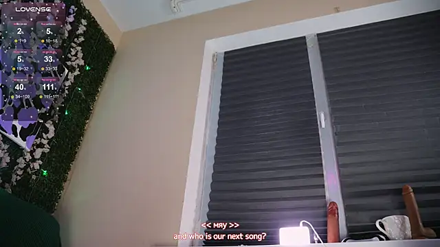 Snapshot of BlueCherryy chatting on 12/27/24, 08:50 BlueCherryy online show from 12/27/24, 08:50