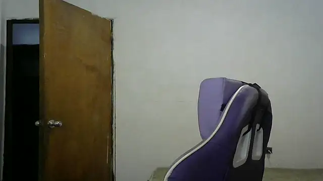 Snapshot of antonellasex1998 chatting on 10/09/25, 12:08 antonellasex1998 online show from 10/09/25, 12:08