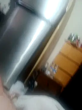 Snapshot of ColdVisitor chatting on 10/13/25, 01:33 ColdVisitor online show from 10/13/25, 01:33