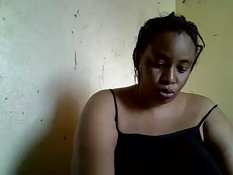 Snapshot of fat_creamy_pus chatting on 04/08/26, 01:00 fat creamy pus online show from 04/08/26, 01:00
