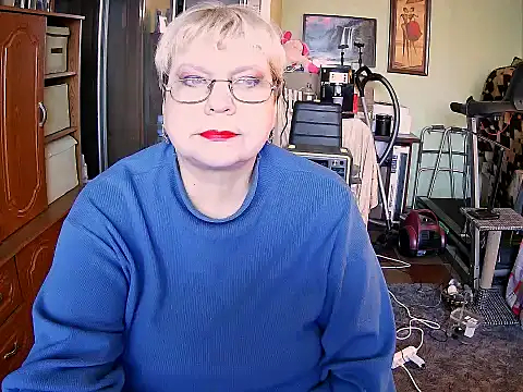 LOLA8888 online show from 11/03/25, 12:06