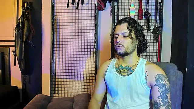 Twisted Fantasy online show from 12/29/24, 03:57