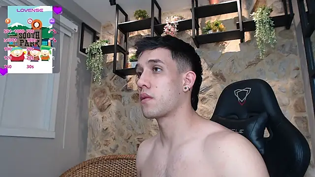 Snapshot of alexgiraldo_ chatting on 01/29/25, 09:17 alexgiraldo online show from 01/29/25, 09:17