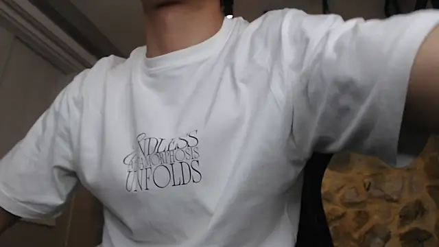 Snapshot of alexgiraldo_ chatting on 03/04/25, 10:16 alexgiraldo online show from 03/04/25, 10:16