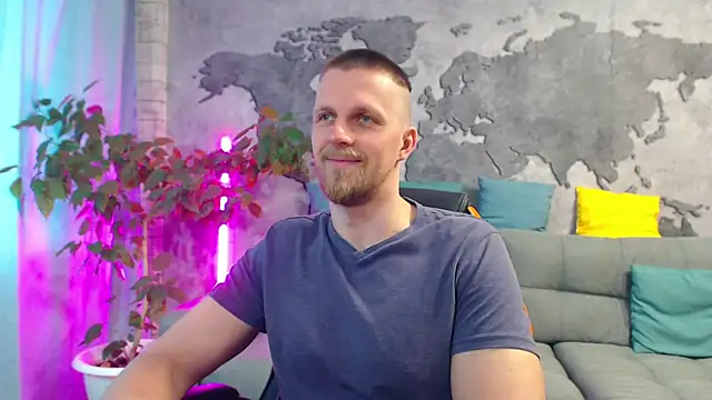 Snapshot of VikingChrisss chatting on 06/16/26, 10:40 VikingChrisss online show from 06/16/26, 10:40