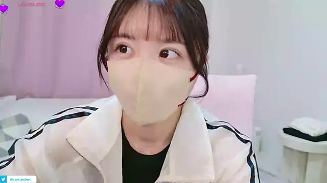 Snapshot of anchan_ chatting on 05/16/26, 01:10 anchan online show from 05/16/26, 01:10