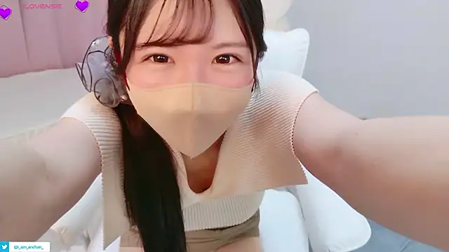 Snapshot of anchan_ chatting on 06/03/26, 01:03 anchan online show from 06/03/26, 01:03