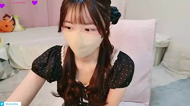Snapshot of anchan_ chatting on 07/24/26, 01:20 anchan online show from 07/24/26, 01:20