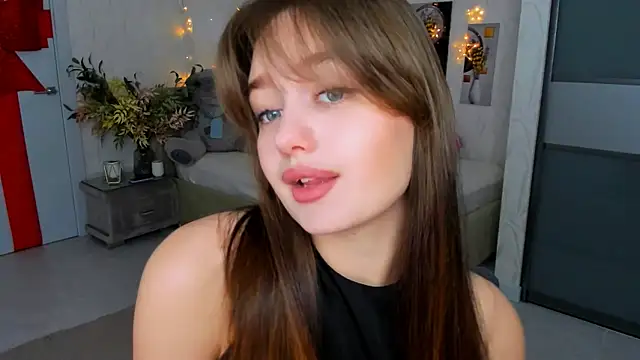 MiracleCurly online show from 03/04/25, 10:27