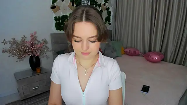 MiracleCurly online show from 03/14/25, 10:16