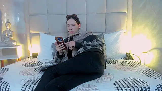 Hecatee 77 online show from 01/16/26, 07:51