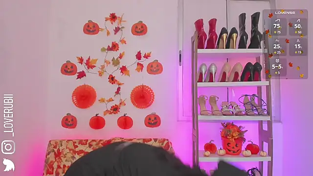 loverubii online show from 10/30/25, 09:11