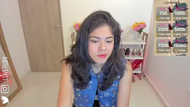 Snapshot of loverubii chatting on 05/05/26, 06:10 loverubii online show from 05/05/26, 06:10