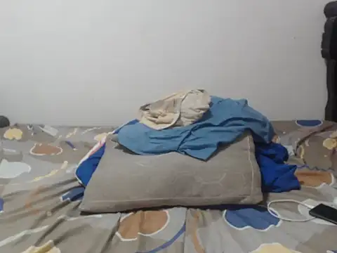 PONSE LATINO online show from 04/12/26, 02:11