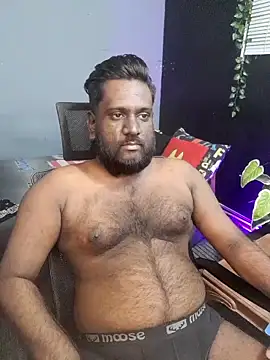 Snapshot of Rayansmith_ chatting on 11/04/25, 01:10 Rayansmith online show from 11/04/25, 01:10