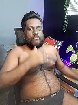 Snapshot of Rayansmith_ chatting on 11/05/25, 02:28 Rayansmith online show from 11/05/25, 02:28