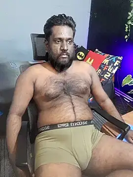 Snapshot of Rayansmith_ chatting on 11/19/25, 10:26 Rayansmith online show from 11/19/25, 10:26