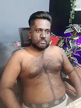 Snapshot of Rayansmith_ chatting on 11/30/25, 10:25 Rayansmith online show from 11/30/25, 10:25