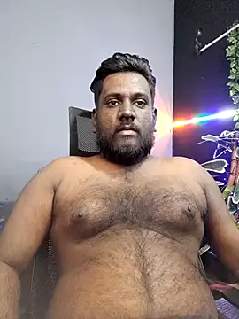 Snapshot of Rayansmith_ chatting on 12/14/25, 11:15 Rayansmith online show from 12/14/25, 11:15