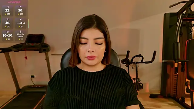 LisaMonroe  online show from 04/12/26, 11:37