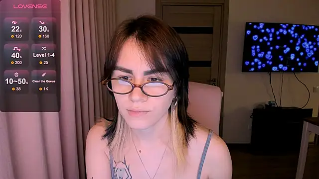 Snapshot of _selectrra chatting on 01/20/25, 05:16  selectrra online show from 01/20/25, 05:16