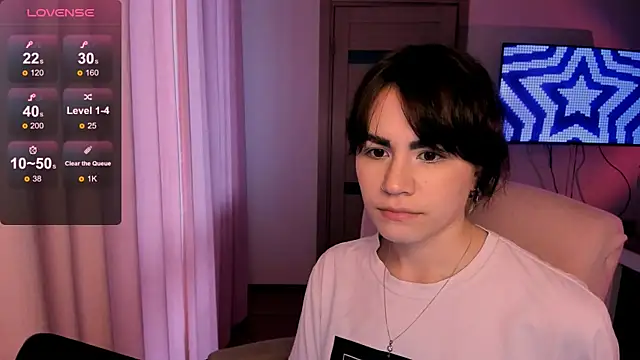 Snapshot of _selectrra chatting on 01/22/25, 11:34  selectrra online show from 01/22/25, 11:34