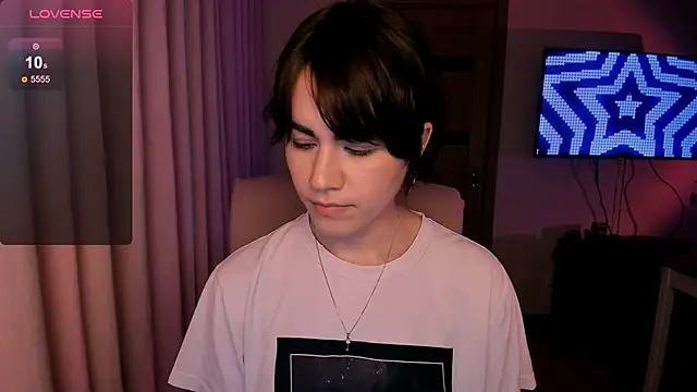 Snapshot of _selectrra chatting on 01/22/25, 02:35  selectrra online show from 01/22/25, 02:35